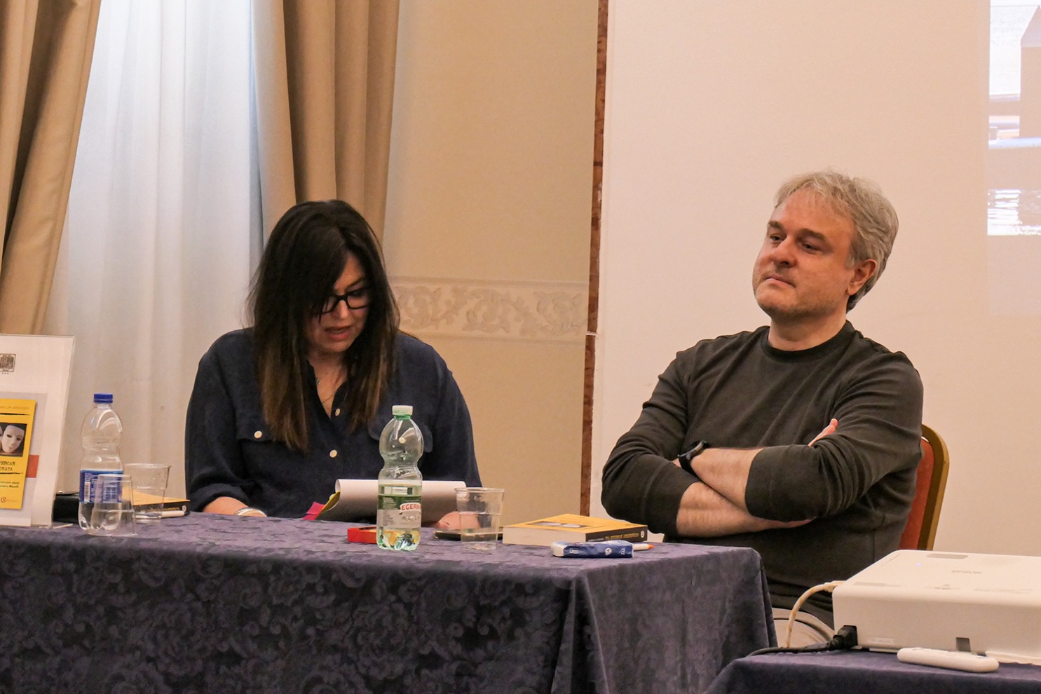 Presentazione Una supercar abbandonata
