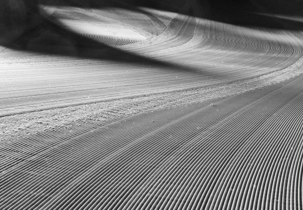 Pista pronta   - IL SOGNO
Croda Rossa (BZ)
Alle 8,30 della mattina le piste sono perfettamente preparate per gli sciatori 